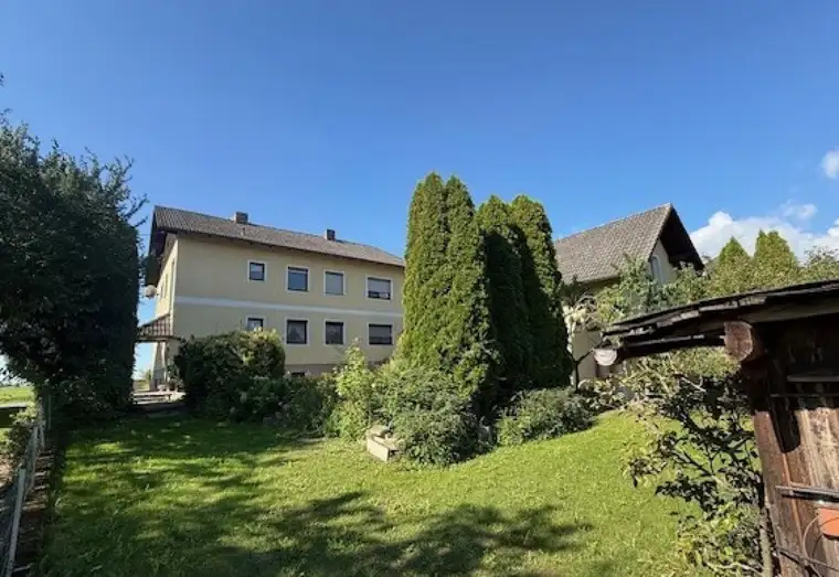 Haus - großer Grund - zwei Wohneinheiten möglich