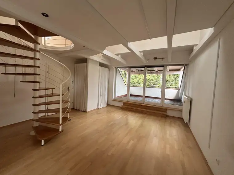 Charmante Maisonette mit Balkon in Toplage – Nähe LKH &amp; Uni Graz