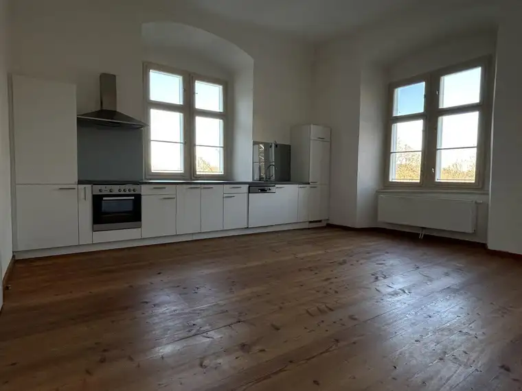 3 - Zimmer Wohnung im Schloss Schwarzenegg!