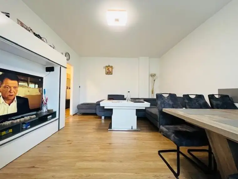 Moderne Wohnung mit Balkon in Graz-Gösting! 