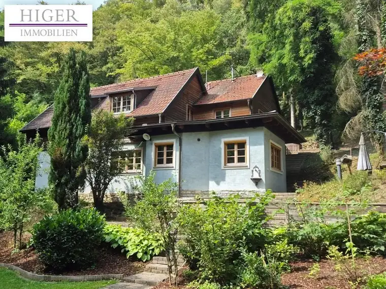 Liebliches Landhaus inmitten der Stadt!