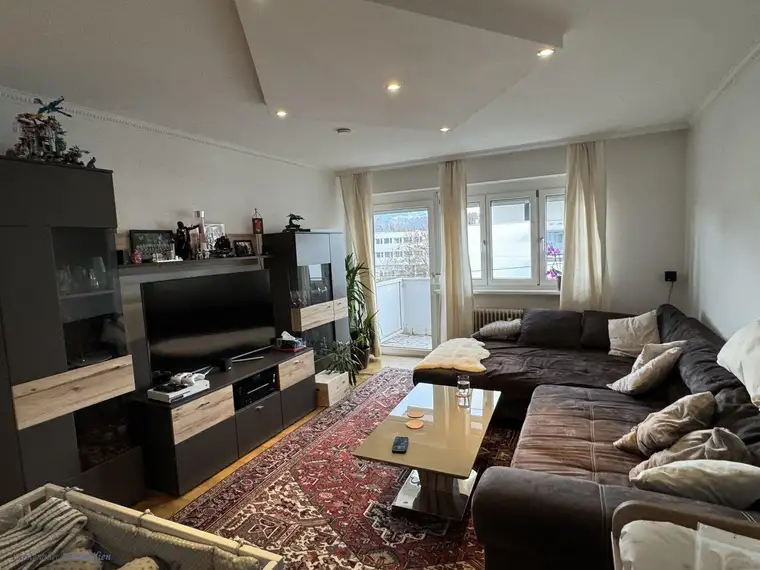 KAUF Salzburg-Stadt - Bayerhamerstraße: Schöne, großzügige 75 m² 3-Zimmer-Eckwohnung - mit 2 Balkonen und GROSSER 29 m²-Doppel-Garagen-BOX