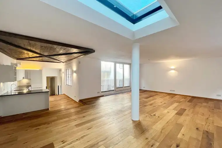 Salzburg - Altstadt!Moderne 4-Zimmer Maisonettewohnung mit Outdoor Space