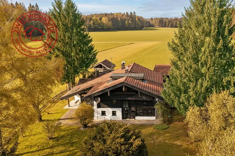 URIGES BAUERNHAUS MIT ZWEITWOHNSITZ!30 Minuten nach Salzburg Stadt