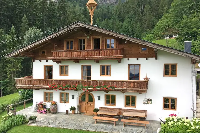 Ein Juwel in einzigartiger Lage!Bauernhaus auf 900 m Seehöhe
