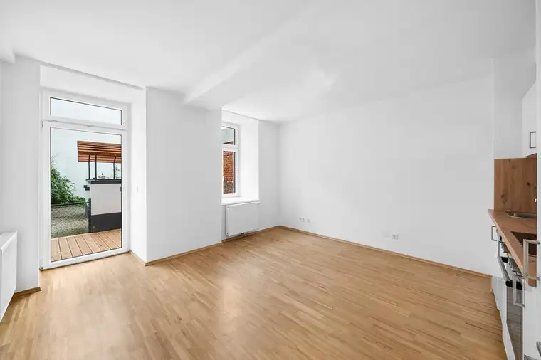 Sanierte 3-Zimmer Altbauwohnung in Hernals!