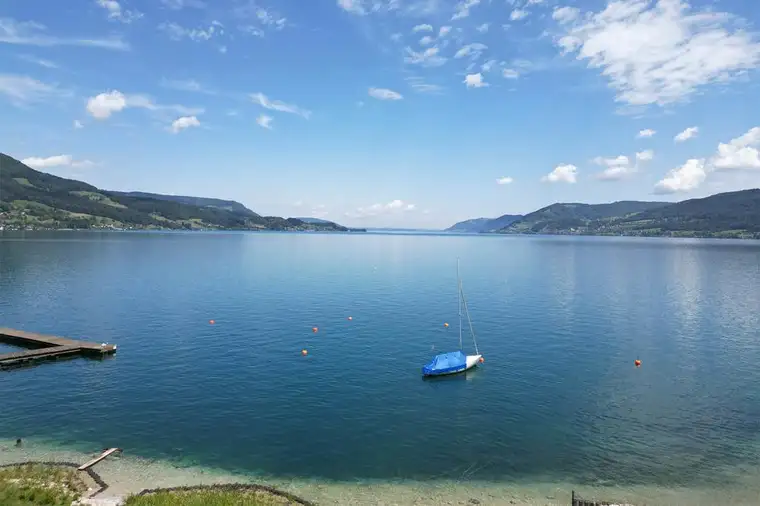 Se(e)hnsucht nach dem Attersee? 4-Zimmer Wohnung mit Seezugang und Liegewiese