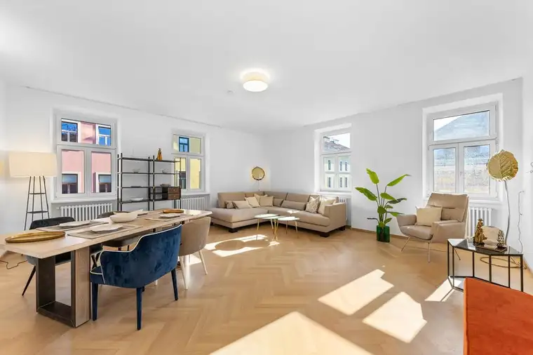 Charmante Stilaltbau-Wohnung in Toplage nahe AKH und Volksoper
