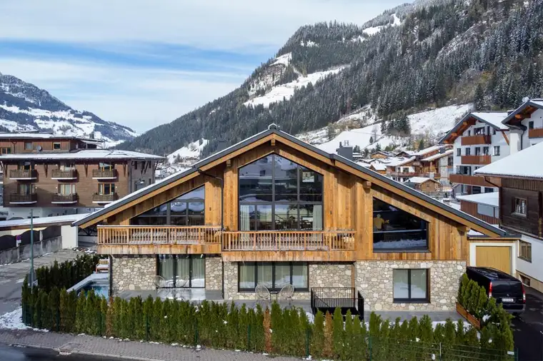 Chalet-Chic im Holiday-Style in den Bergen!