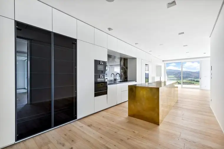 "THE PLACE TO BE" Panorama-Terrassenwohnung