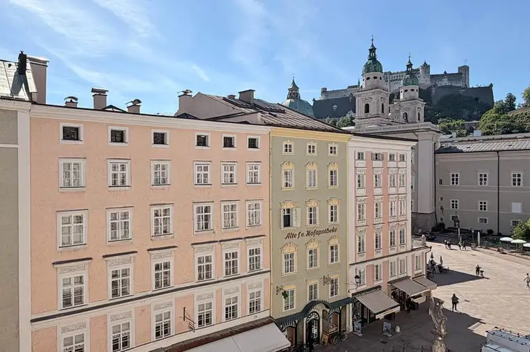Logenplatz inmitten der historischen Altstadt! Altbaujuwel mit Festungsblick