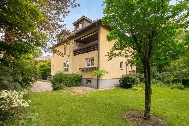 Familie Willkommen!Haus mit 3 Wohneinheiten und viel Potenzialin Aigen