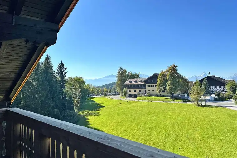 Naturnah Wohnen, direkt am Gaisberg! 3,5-Zimmer DG-Wohnung mit Garten