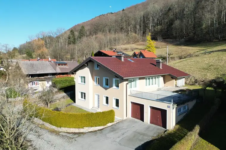 Familie Willkommen!Haus mit 2 Wohneinheiten und viel Potenzial