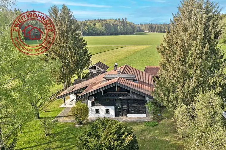 URIGES BAUERNHAUS MIT ZWEITWOHNSITZ!30 Minuten nach Salzburg Stadt
