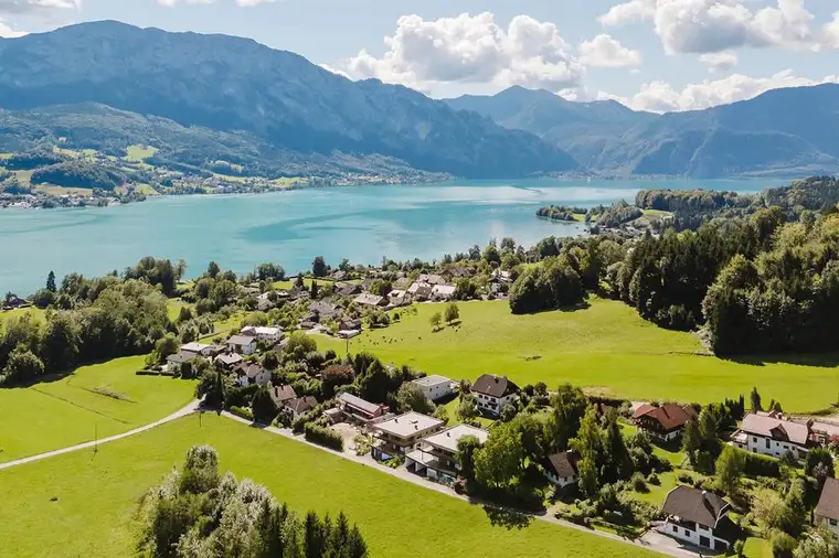 Angekommen!Moderne Gartenwohnung am türkisblauen Attersee