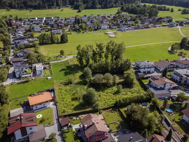6 sonnige Baugrundstücke im Herzen von Rietz: 498 – 609 m²