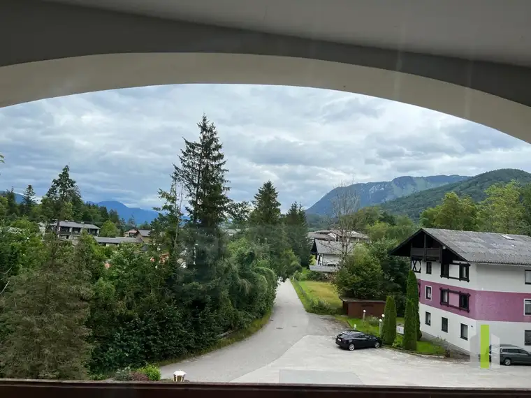 Parifizierte Einheiten eventuell für touristische Vermietung oder eventuell als Hauptwohnsitz mit traumhaftem Gebirgsblick