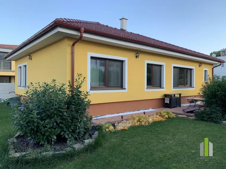 EINFAMILIENHAUS MIT EINEM BESONDERS GUTEN PREIS-LEISTUNGS-VERHÄLTNIS