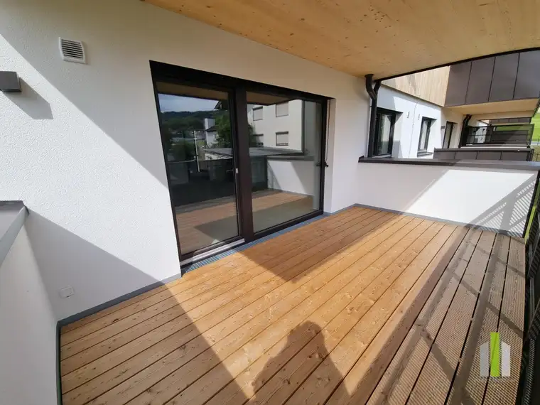 Exklusive 2 Zi.-Wohnung mit Terrasse