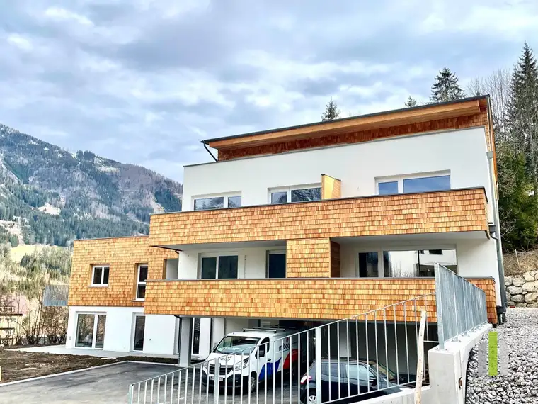 OFFIZIELLER ZWEITWOHNSITZ- eine „PERLE“ in den SKI-Bergen