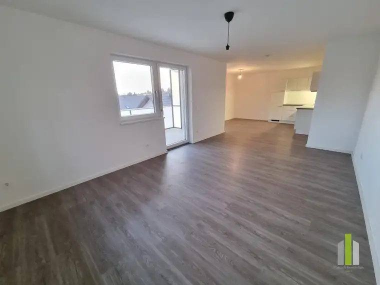 Moderne 3-Zimmer-Wohnung mit großzügiger Loggia
