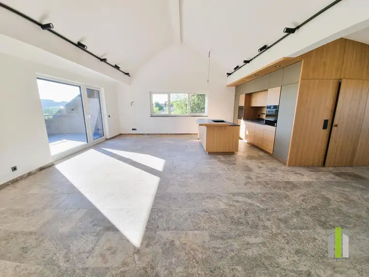 ERSTBEZUG | Exklusives Penthouse mit 4 Zimmern &amp; sonniger Terrasse