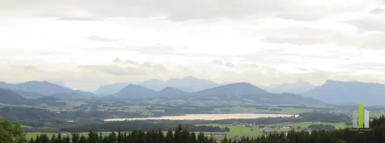 Wohnen mit Aussicht: Stilvolle Wohnung im historischen Haus am Tannberg