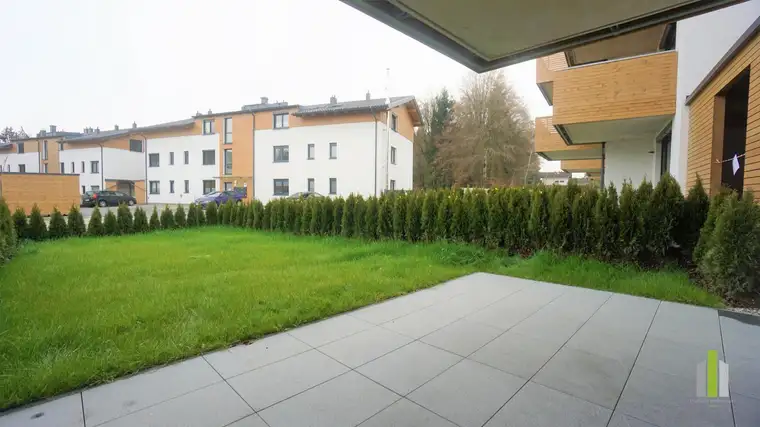 Perfekte 3 Zimmerwohnung mit Garten