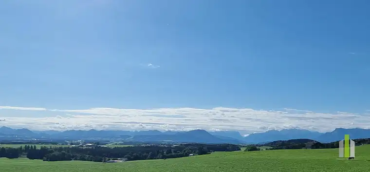 Wohnen mit Aussicht: Großzügige 3-Zimmer-Wohnung in ruhiger Lage!