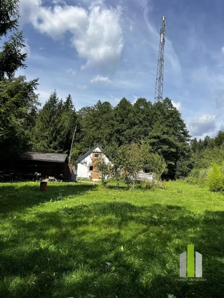 Sacherl in Alleinlage vor den Toren Vöcklabrucks