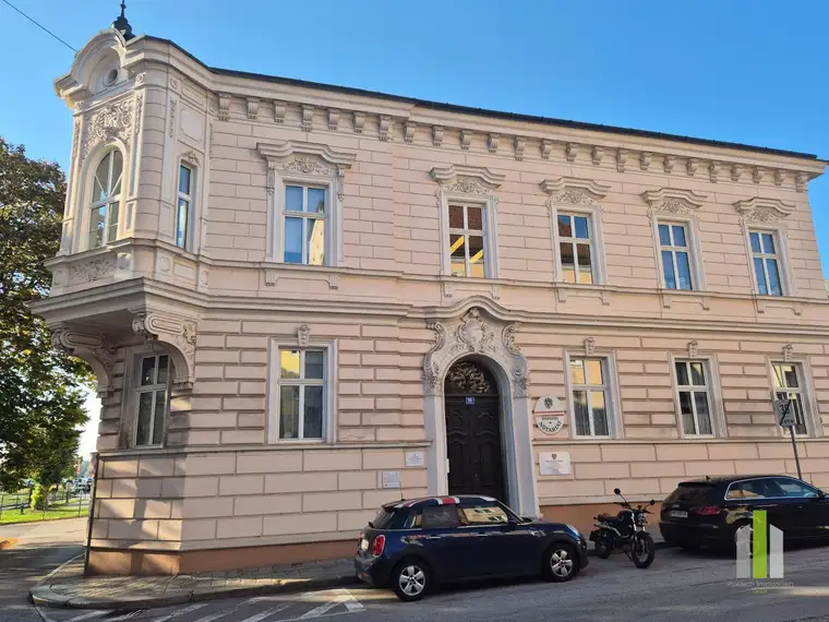 Historisches Stadthaus im Zentrum von Mauthausen!
