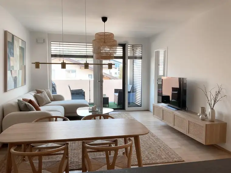 WIE NEU! 3-Zi.-Balkonwohnung mit Kitzsteinhornblick inkl. TG-Stellplatz