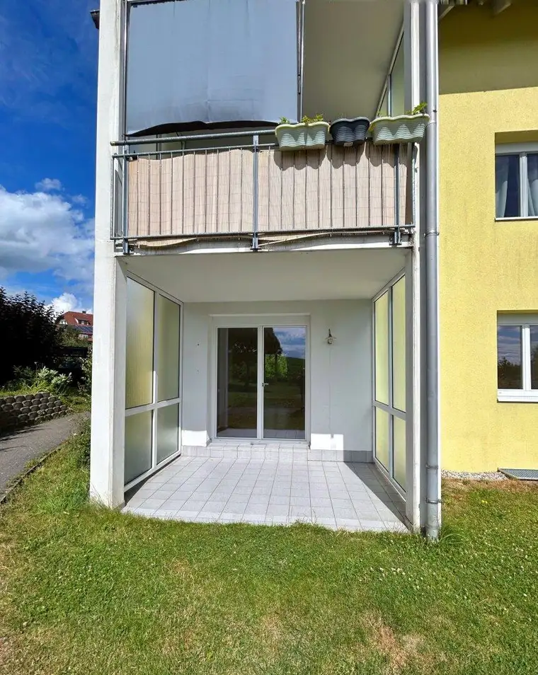 ERDGESCHOSSWOHNUNG MIT TERRASSE IN DER NÄHE VON PERG