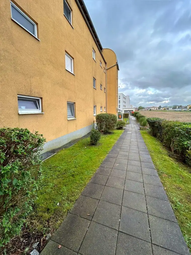 3 ZIMMER WOHNUNG IN PERG - MIT BALKON UND PARKPLATZ