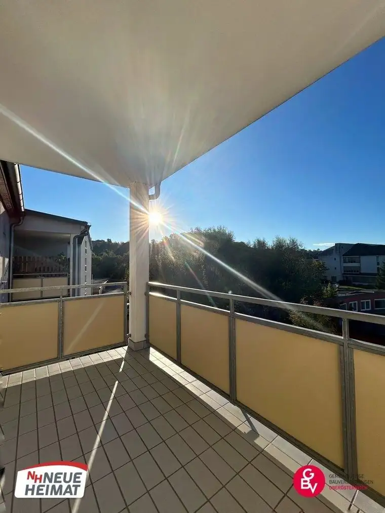 3 ZIMMER WOHNUNG MIT BALKON UND TIEFGARAGE IN ST. GEORGEN - HERBSTAKTION 2 MONATE MIETFREI