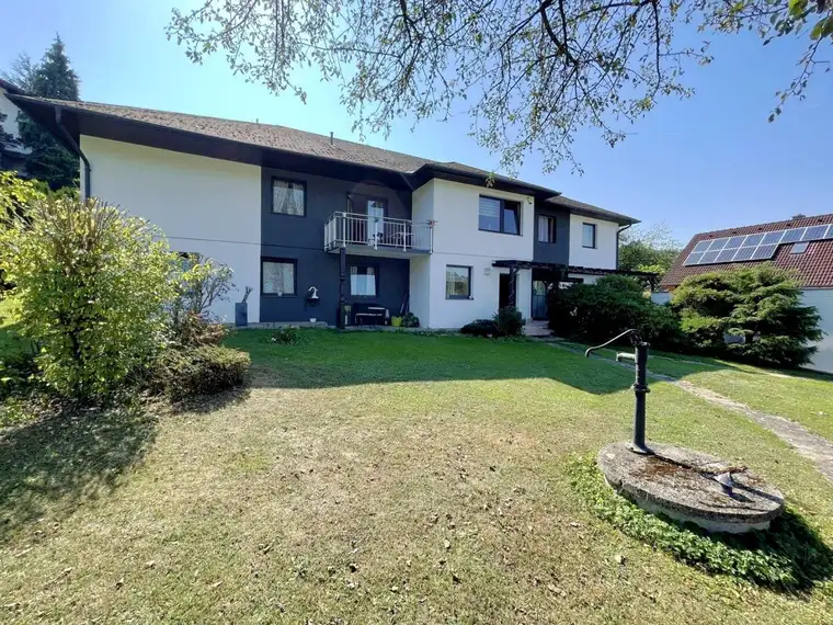 Exklusive Familienvilla in Eichgraben, großer, gepflegter Garten, Indoorpool!