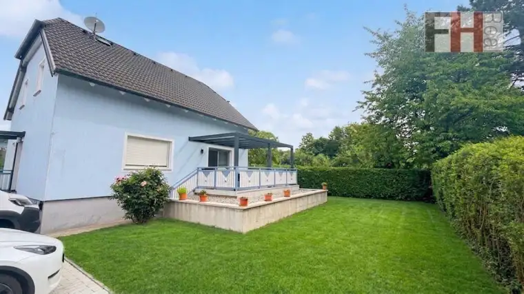Neuwertiges Einfamilienhaus in Strasshof mit Garten, Garage und moderner Ausstattung!