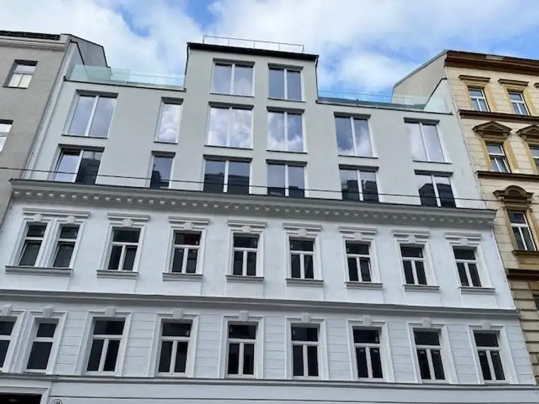 Wunderschöne 2-4 Zi.-ERSTBEZUG-Wohnungen mit Balkonen /oder Terrassen