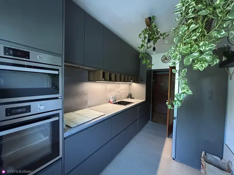 Charmante 3-Zimmer-Wohnung mit Gemeinschaftsgarten und Parkplatz im Herzen von Gänserndorf