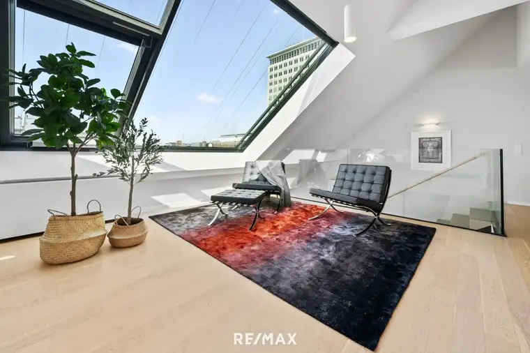 Upper Level Living - City Center High Light