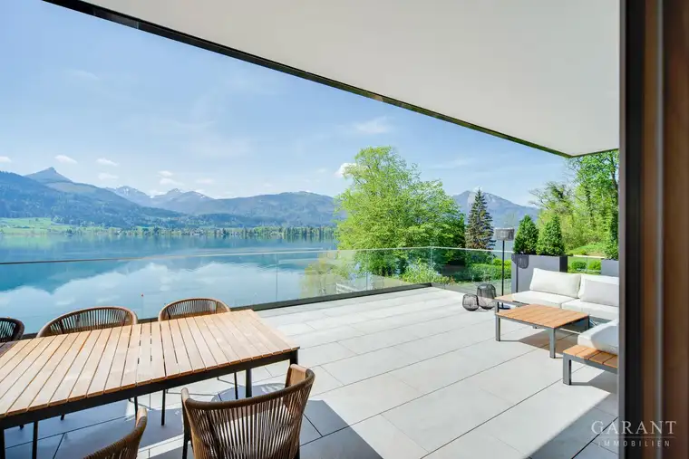 WOLFGANGSEE | 1. REIHE - Neubau mit Seezugang, Steg &amp; Panoramaterrasse