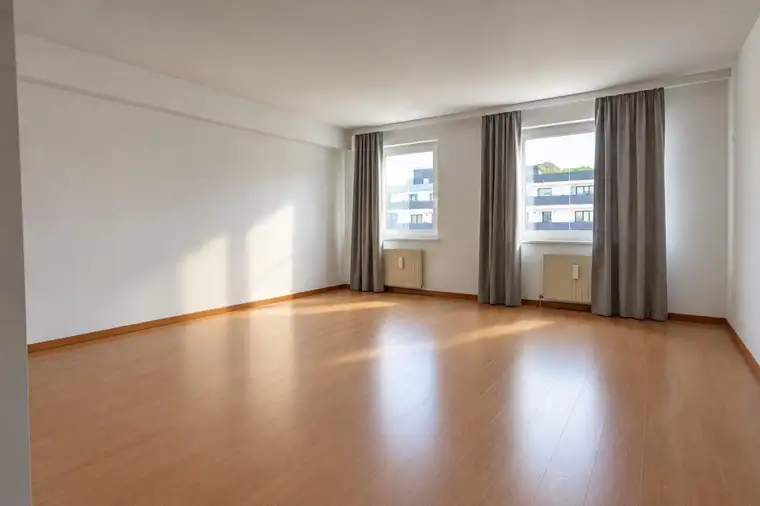 Geräumige 3-Zimmer Wohnung beim Hauptbahnhof - WG-geeignet