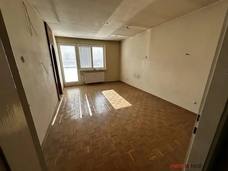 Helle und ruhige 3-Zimmer Wohnung mit optimalem Grundriss, separater Küche und Kellerabteil - sanierungsbedürftig - Nähe Türkenschanzpark