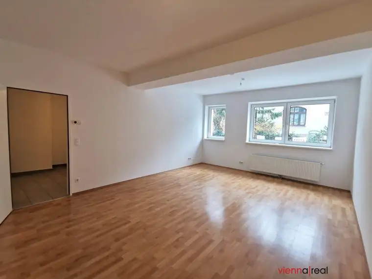 3-Zimmer Büro mit separater Küche, Badezimmer und Kellerabteil nahe Stadtzentrum Klosterneuburg