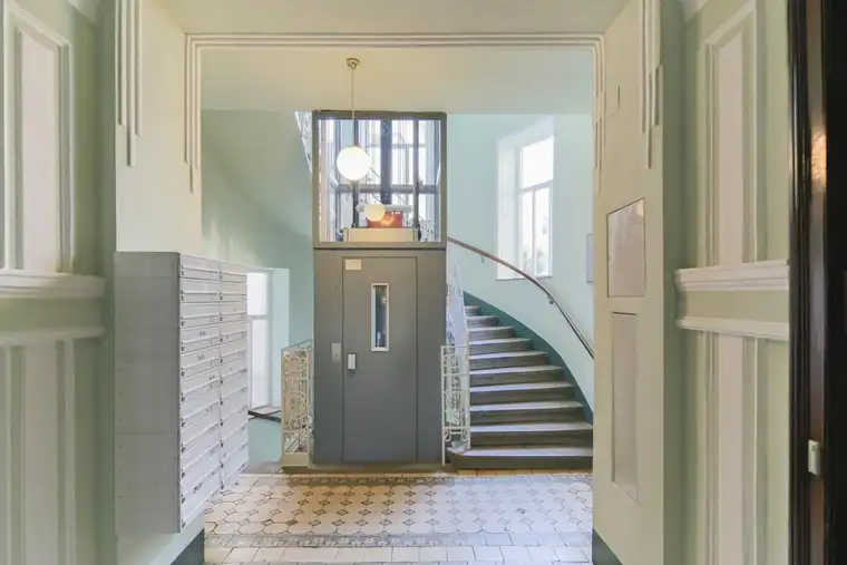 Sonnige Eckwohnung mit Grünblick