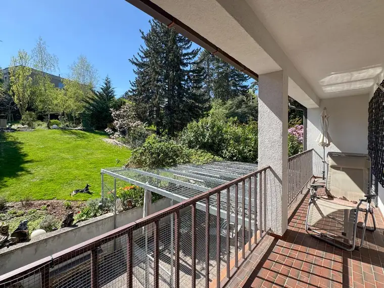 Fantastisches Einfamilienhaus mit Indoorpool und Sauna in Döblinger Villengegend