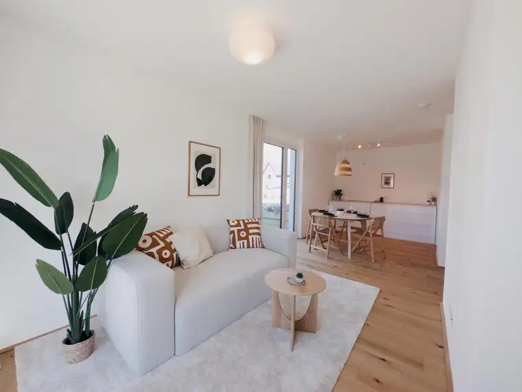 2-Zimmer Wohnung mit großem Garten