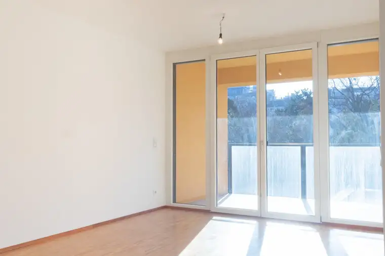 BLICK IN DAS PALAIS SCHÖNBURG - helle 3-Zimmer-Stadtwohnung im 4. Bezirk! Pelletsheizung!