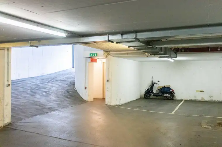 Tiefgaragenplatz in der Paletzgasse 6! Nähe Wattgasse!